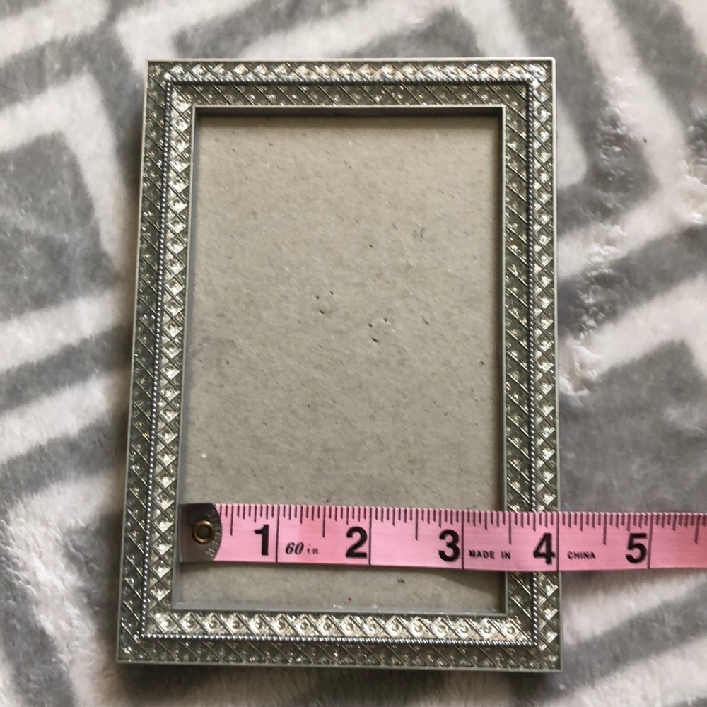 Metallic Frame - Picture 4 of 4